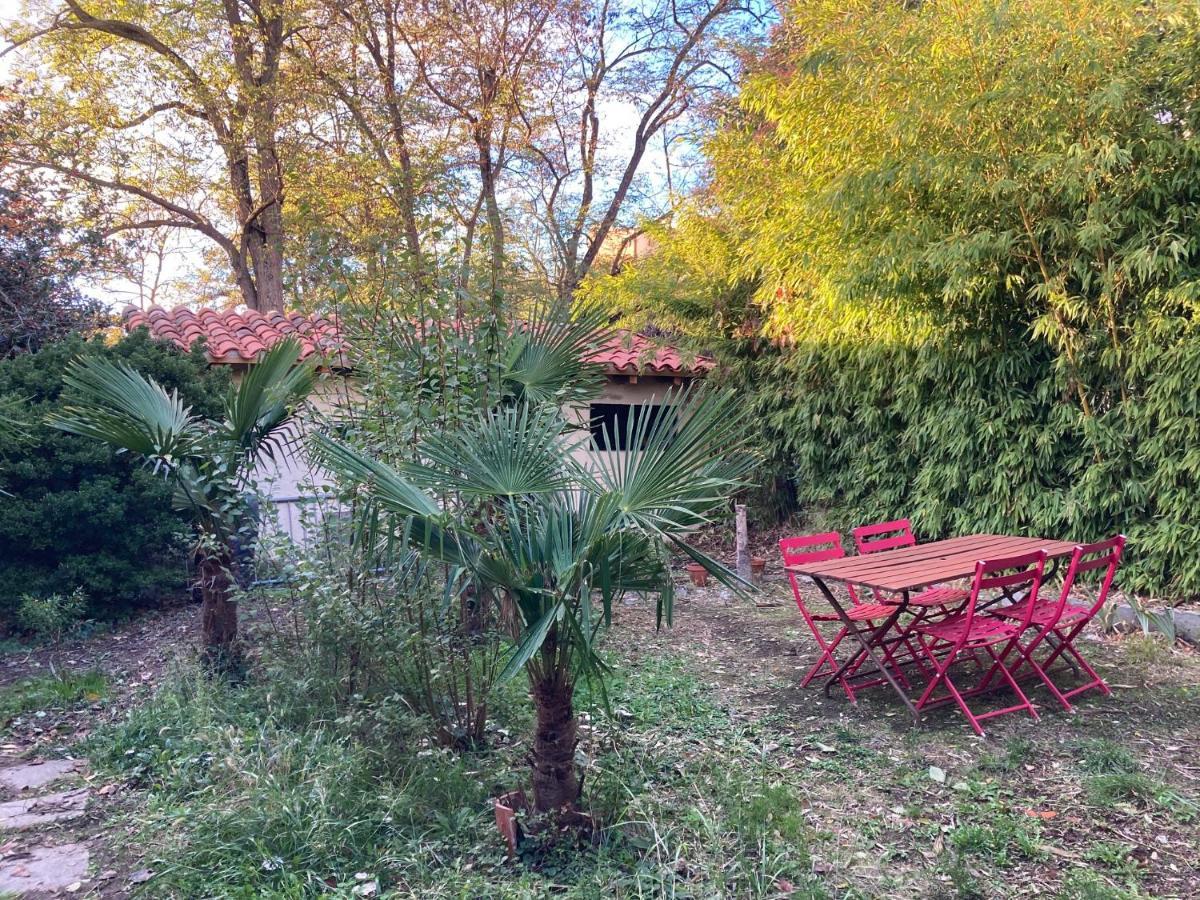 Un Jardin En Ville Toulouse Exterior foto